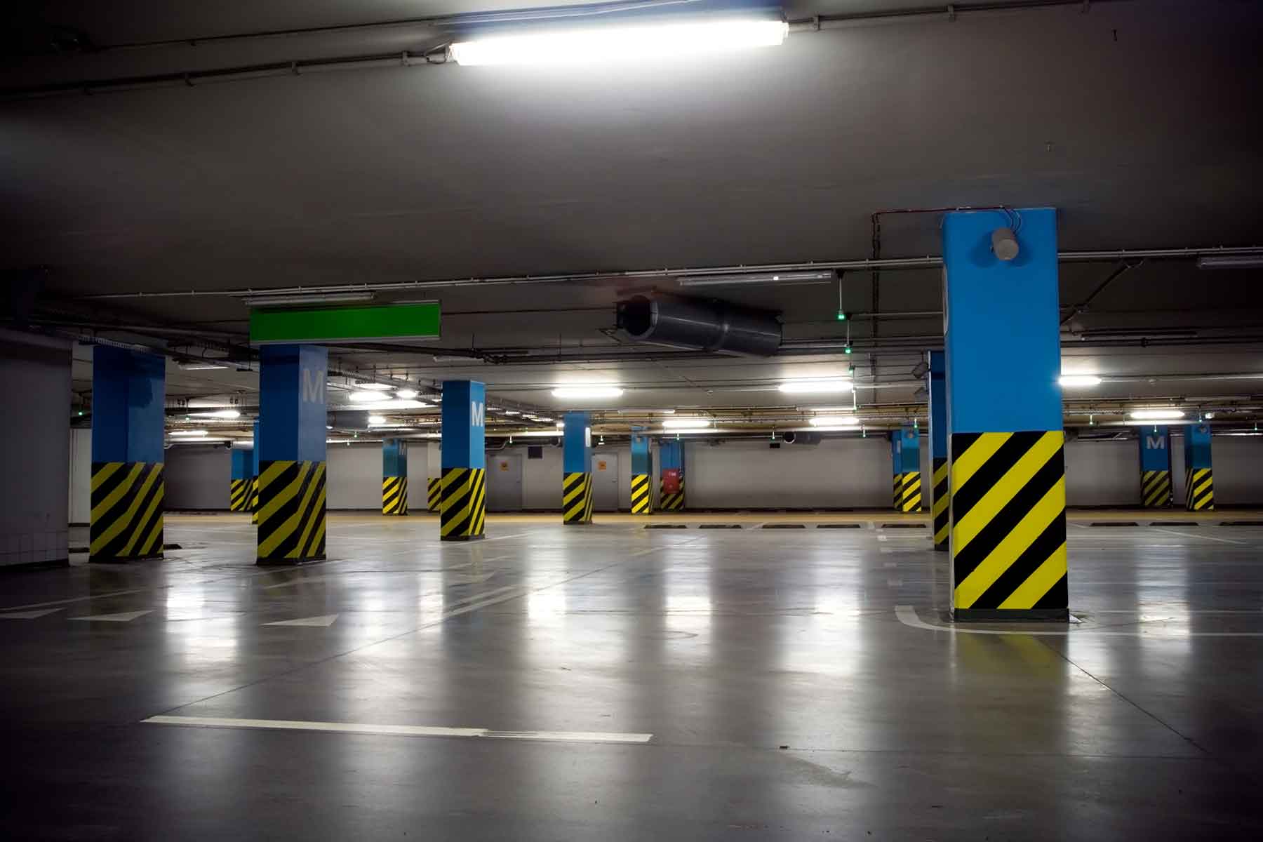 Pulidos y Abrillantados de suelos en Parking